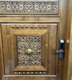 Arya Bhangy Wooden Hand Crafted Doors Showroom