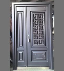 Maanvi Doors