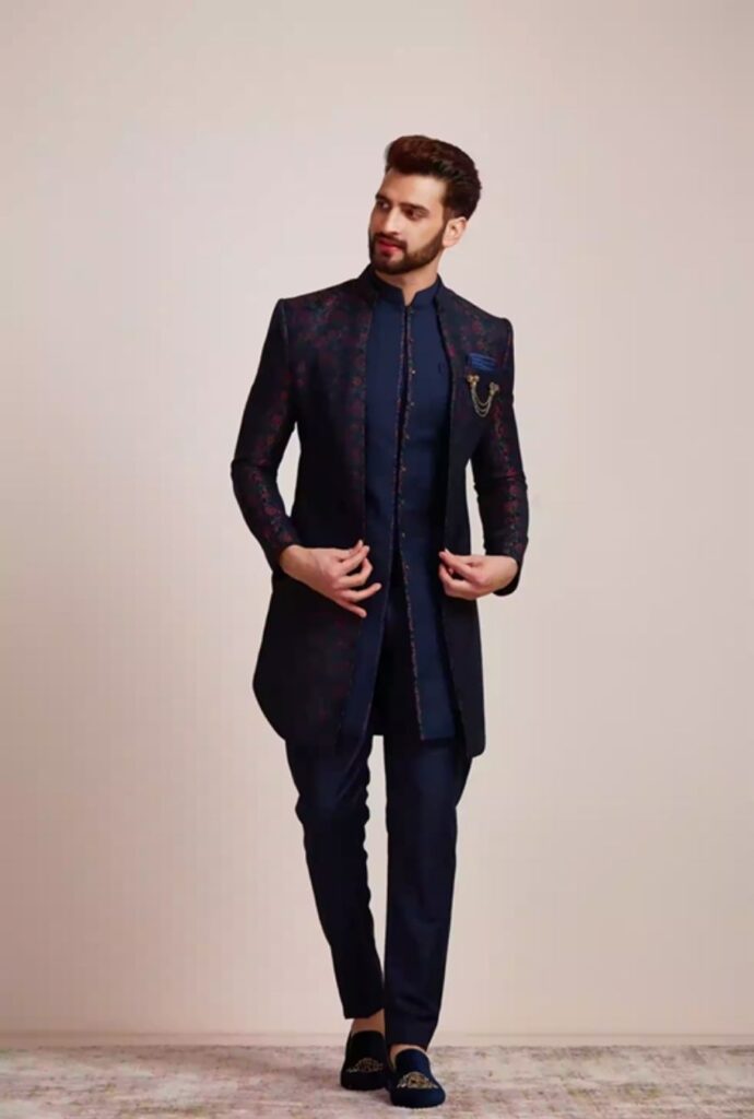 Vaira Fashion
vaira
apparel manufacturing